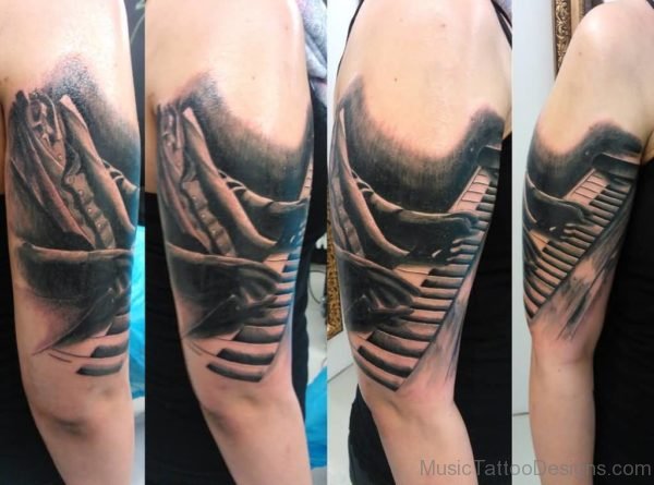 Men Play Her Awesome And Realistic Piano Tattoo On Half Sleeve